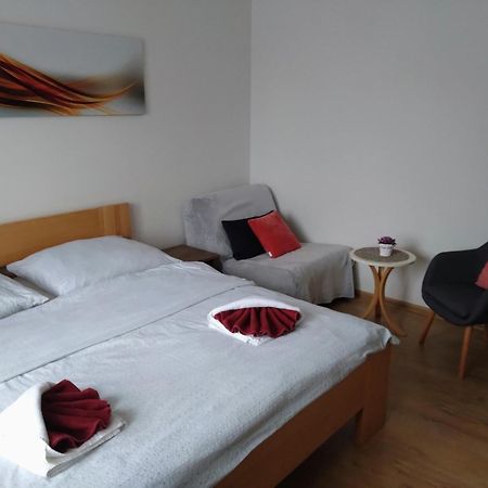 Appartamento Bílé domky Lednice Esterno foto